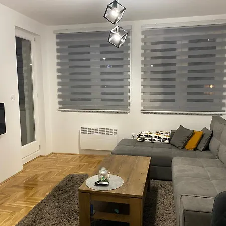 Apartman Magnolia Grey